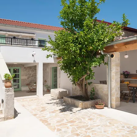 Casa Limona Willa Sutomiscica